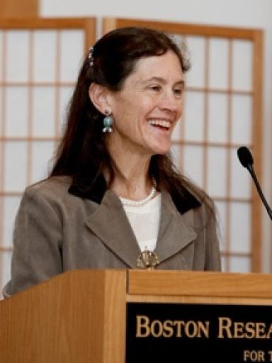 Sarah Wider at podium