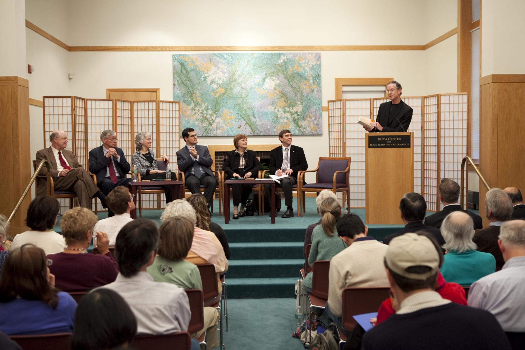 2009 Ikeda Forum Hansen and panel