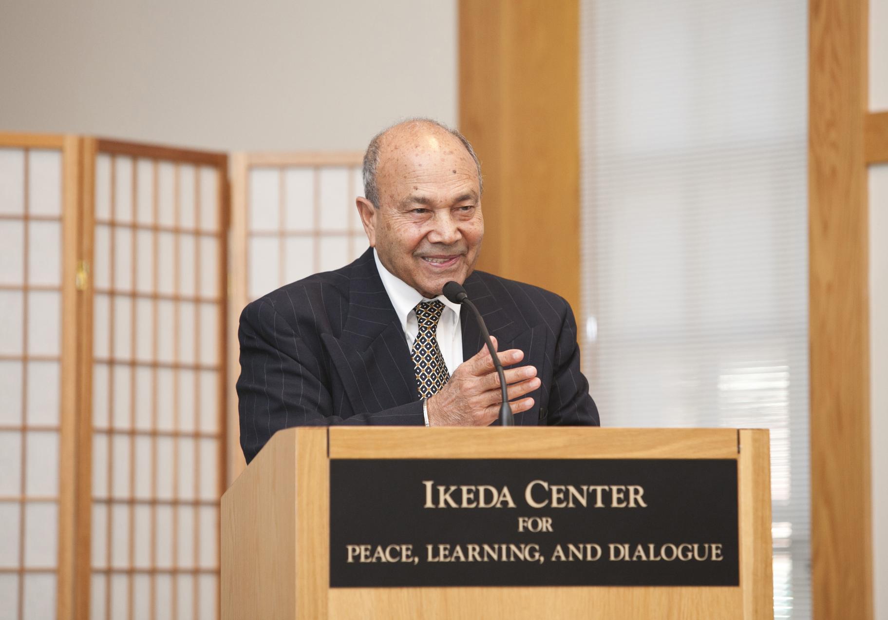 2012 Ikeda Forum speaker Ved Nanda gives a presentation