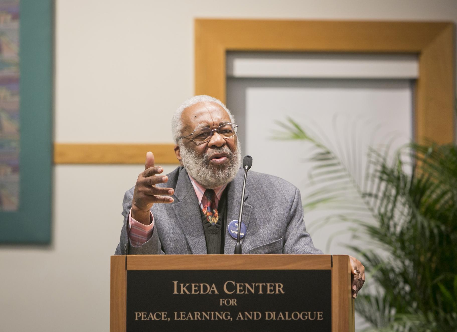 Dr. Vincent Harding speaking at the 2013 Ikeda Forum